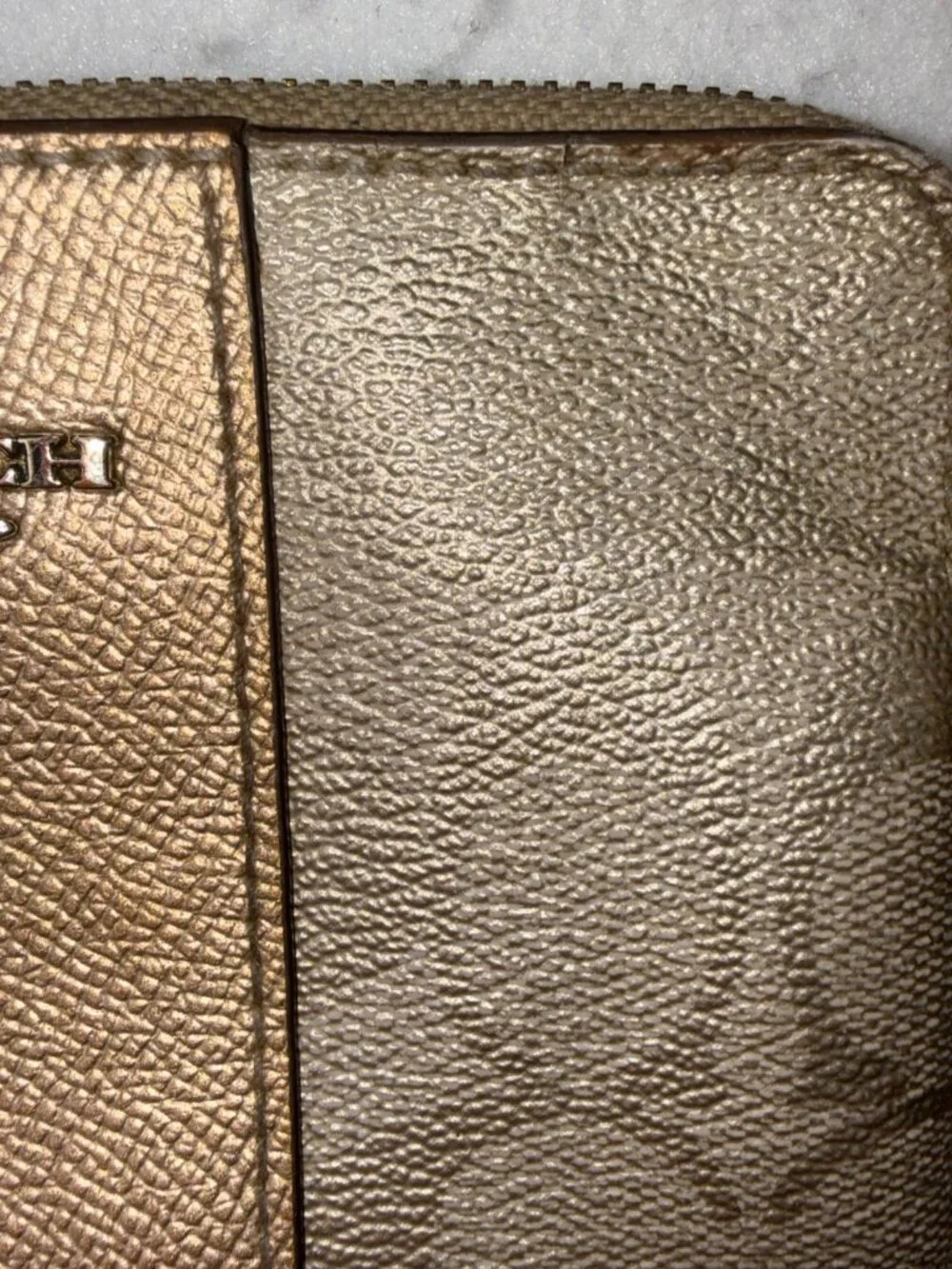 VINTAGE Y2K Coach Metallic Gold Logo Wristlet Small Designer Bag Zip Closure